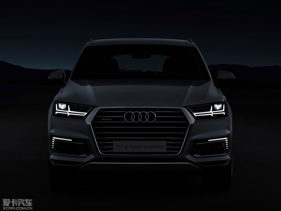 2016WQ7 e-tron 2.0 TFSI quattro