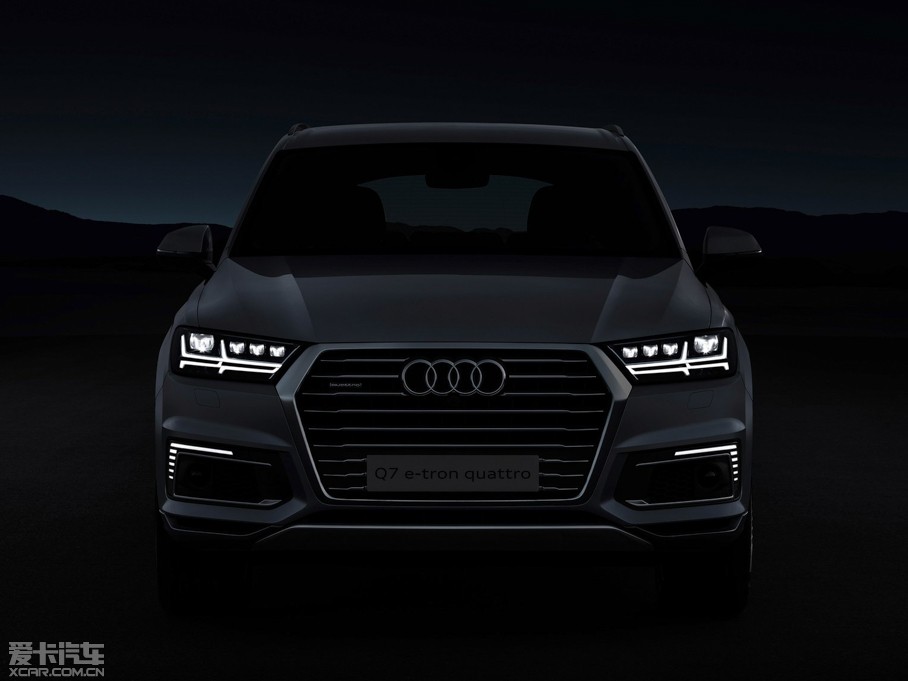 2016WQ7 e-tron 2.0 TFSI quattro