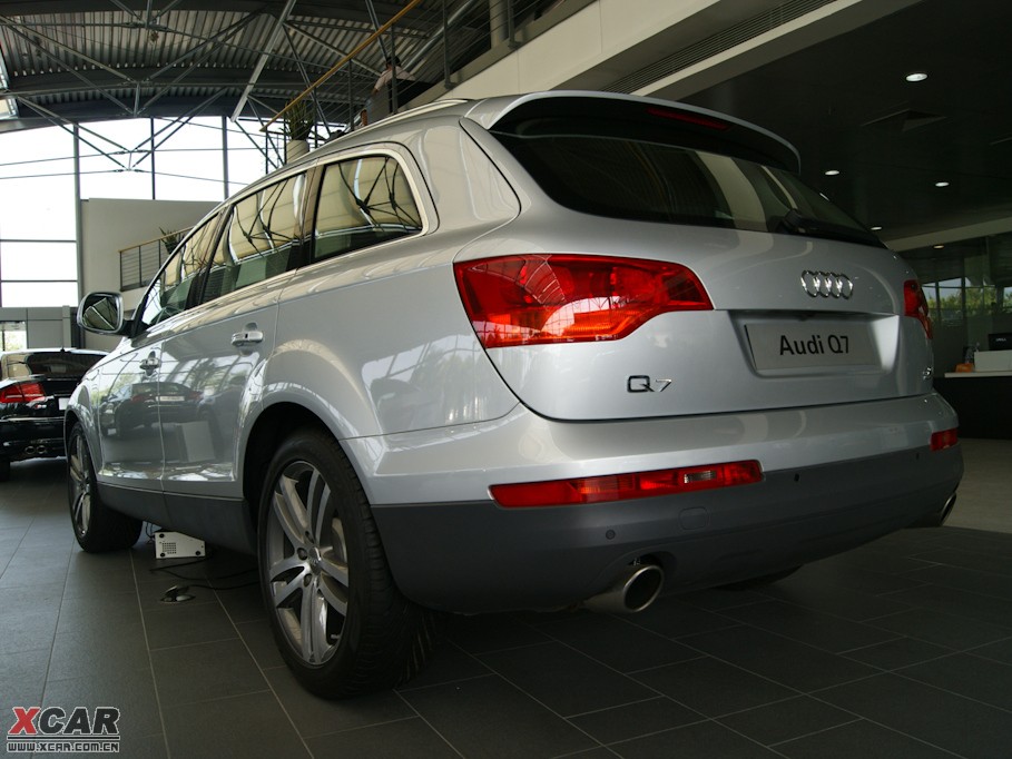 2009��W��Q7 4.2L quattro���m��