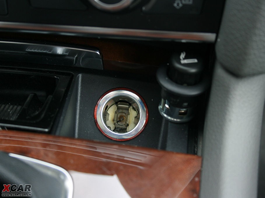 2009��W��Q7 4.2L quattro���A��