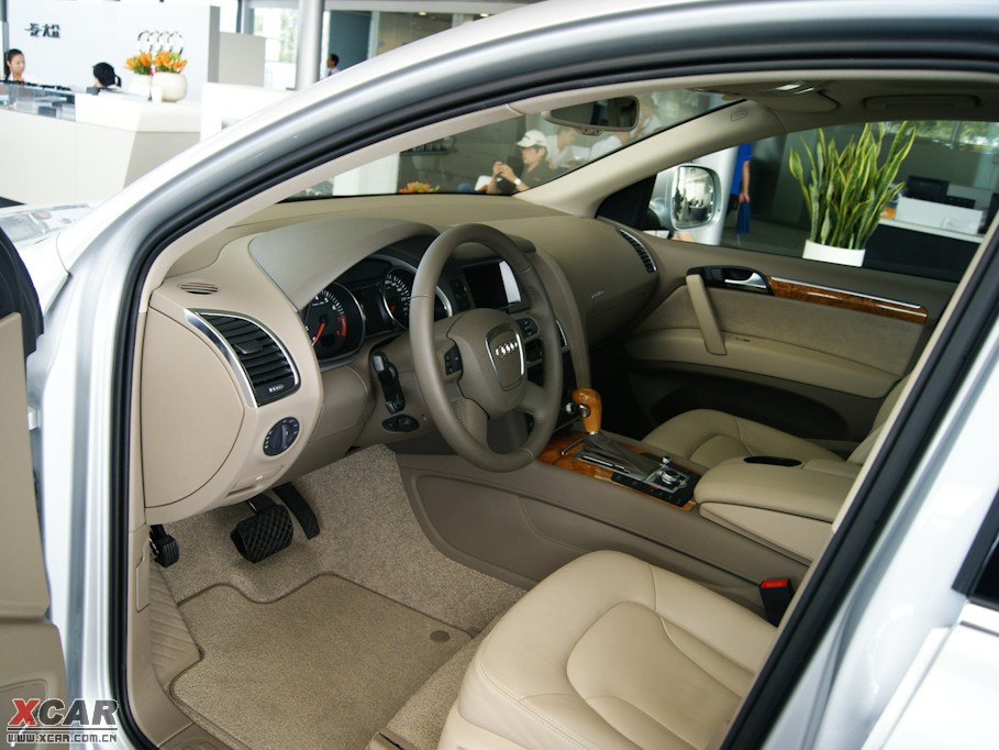 2009WQ7 4.2L quattrom