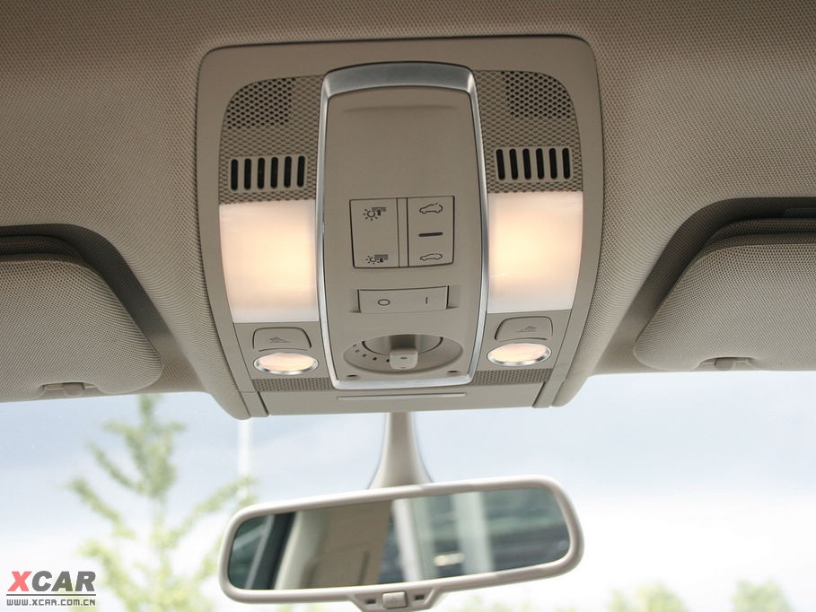 2009��W��Q7 4.2L quattro���A��