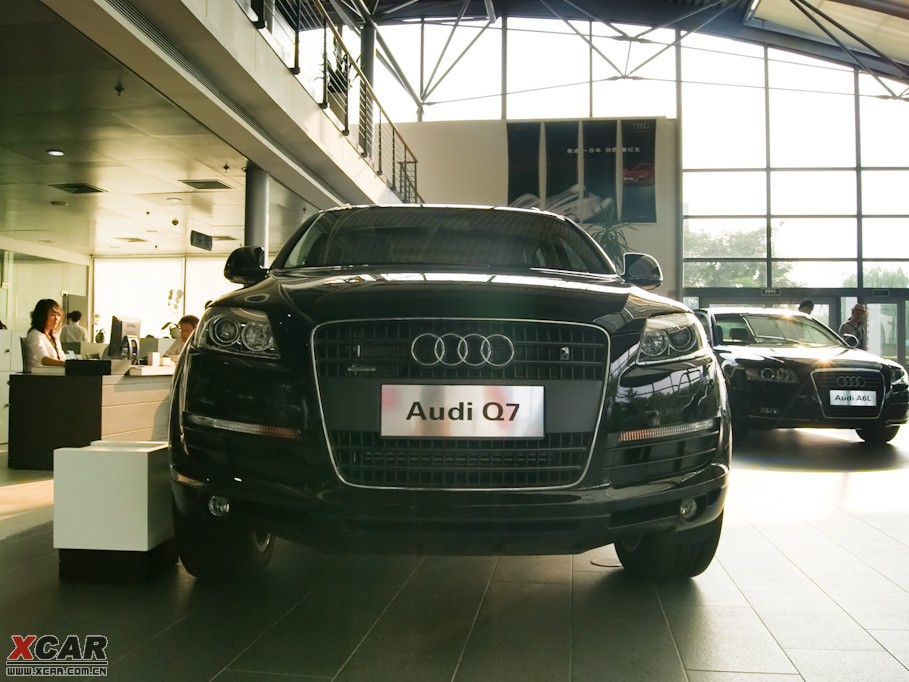 2009��W��Q7 4.2L quattro���m��