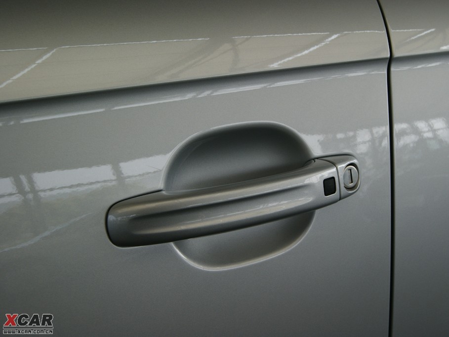 2009��W��Q7 4.2L quattro���m��