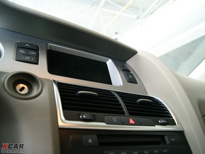 2009款4.2L quattro舒适型 中控区