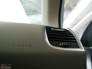 2009款4.2L quattro舒适型 中控区