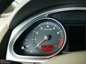 2009款4.2L quattro舒适型 中控区