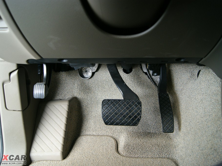 2009?yun)WQ7 4.2L quattrom