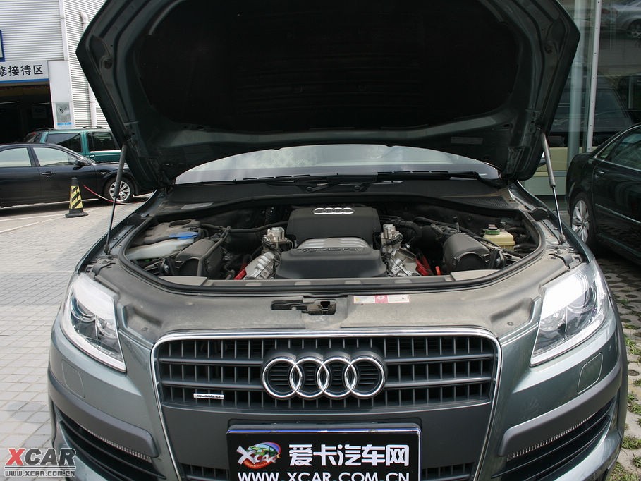 2009WQ7 4.2L quattroA