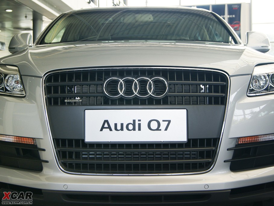 2009��W��Q7 4.2L quattro���m��