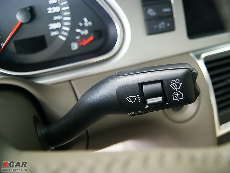 2009��?yu��n)W��Q7 4.2L quattro���m��