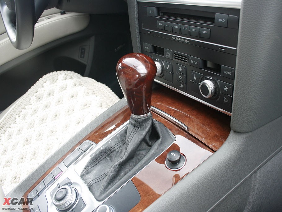 2009WQ7 4.2L quattroA