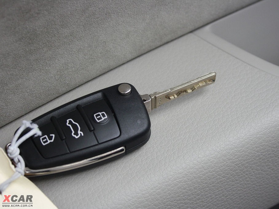 2009WQ7 4.2L quattroA