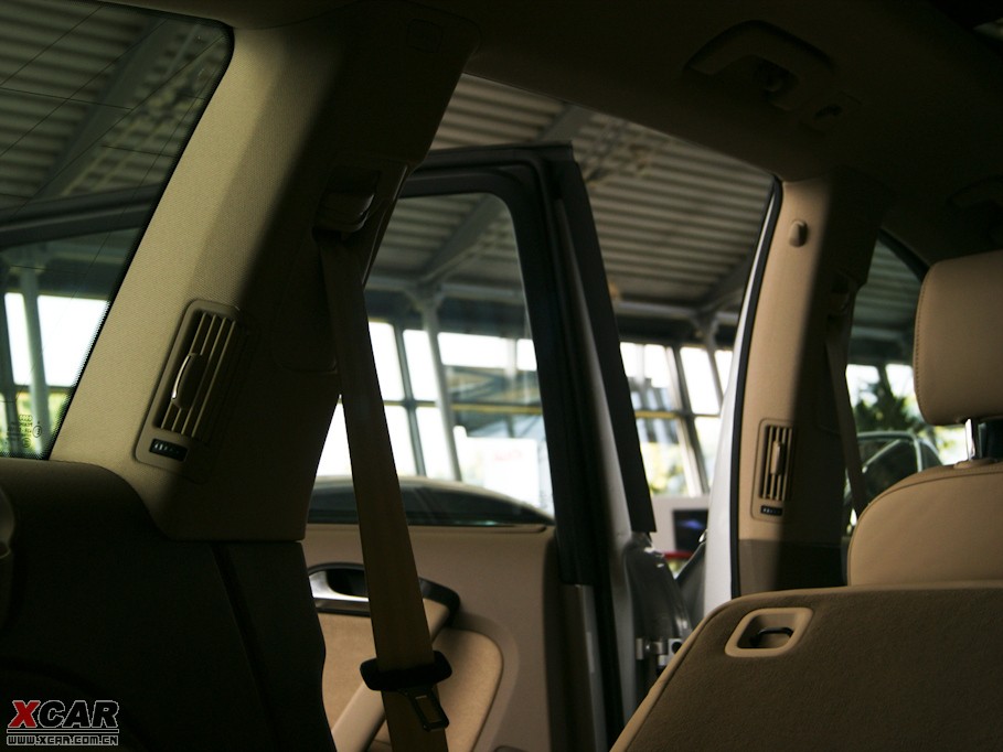 2009?yun)WQ7 4.2L quattrom