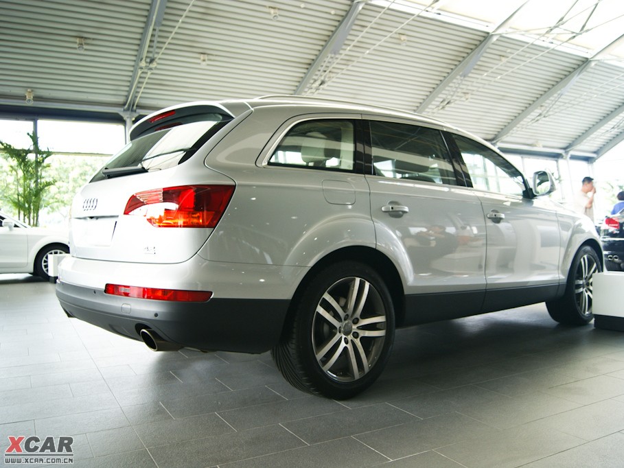 2009WQ7 4.2L quattrom