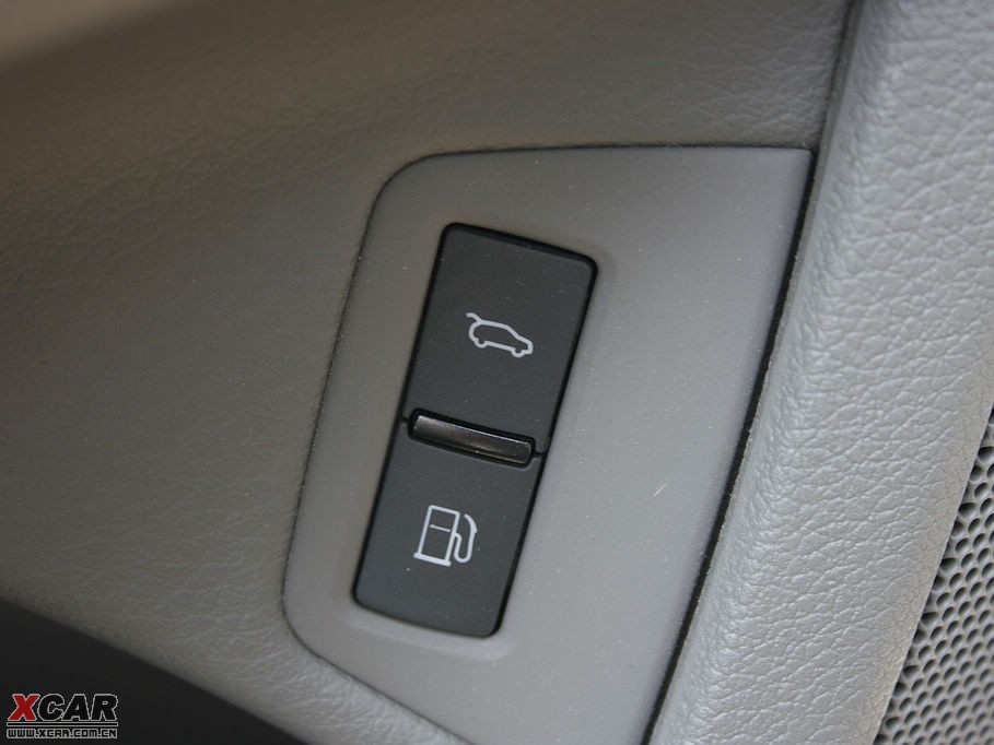 2009��W��Q7 4.2L quattro���A��