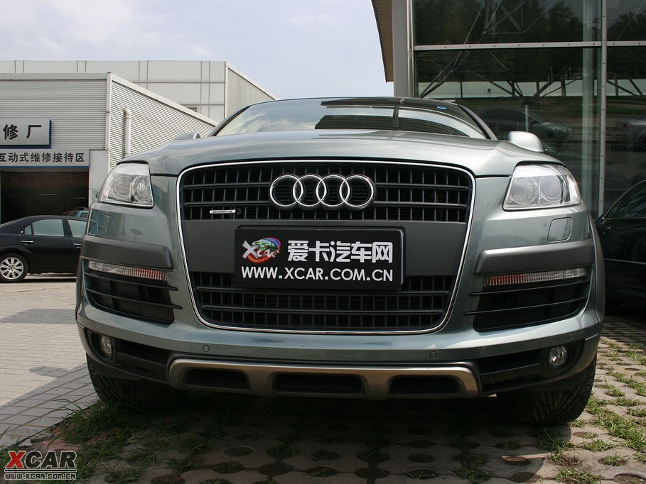 2009��W��Q7 4.2L quattro���A��