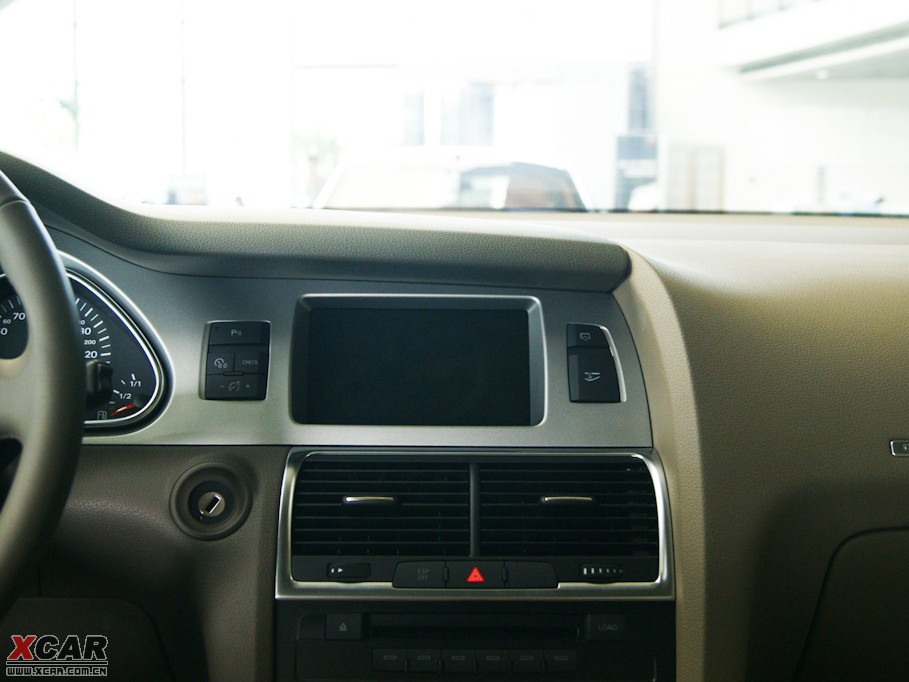 2009��W��Q7 4.2L quattro���m��