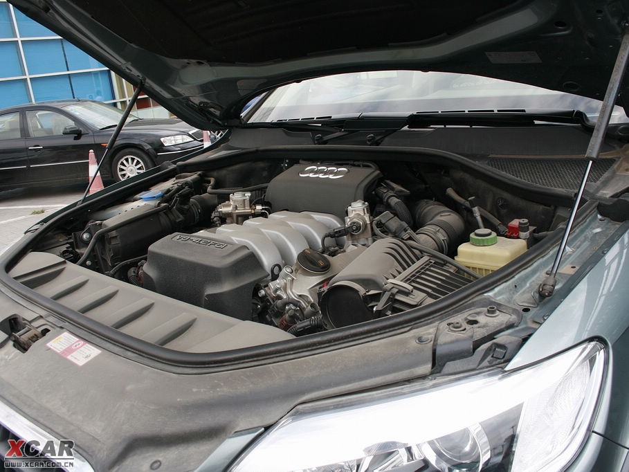 2009WQ7 4.2L quattroA