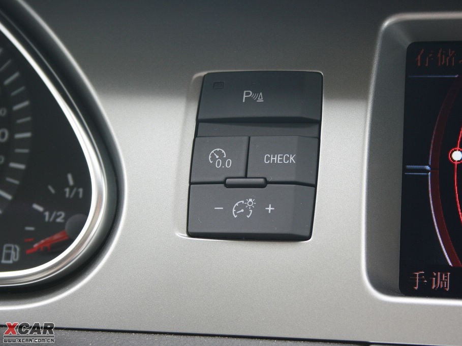 2009��W��Q7 4.2L quattro���A��