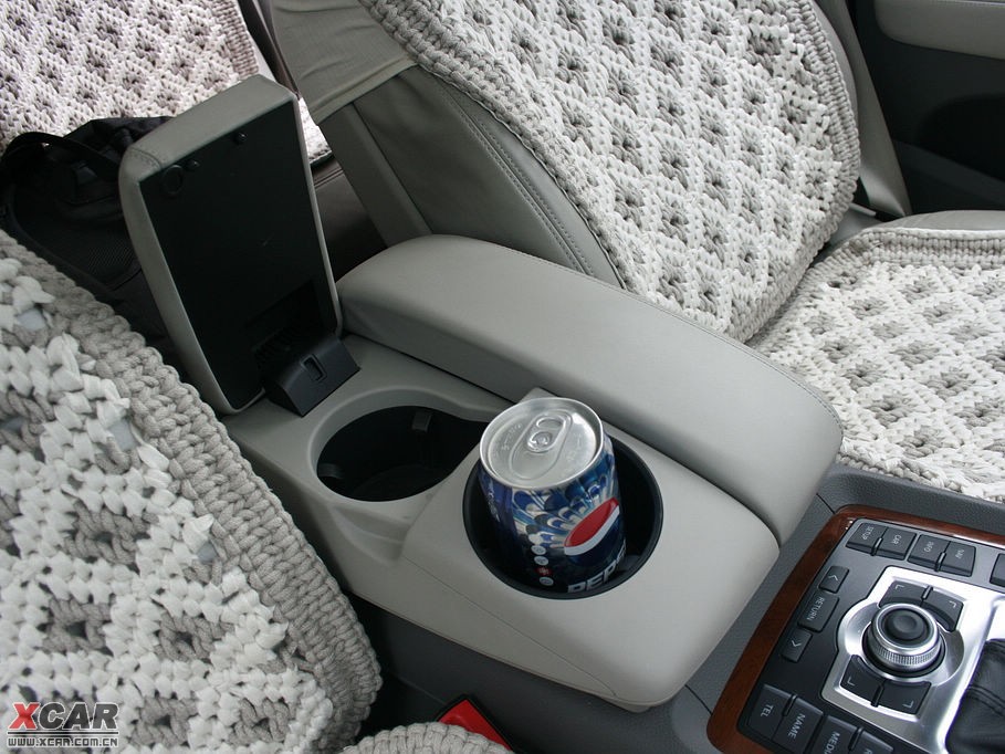 2009��W��Q7 4.2L quattro���A��