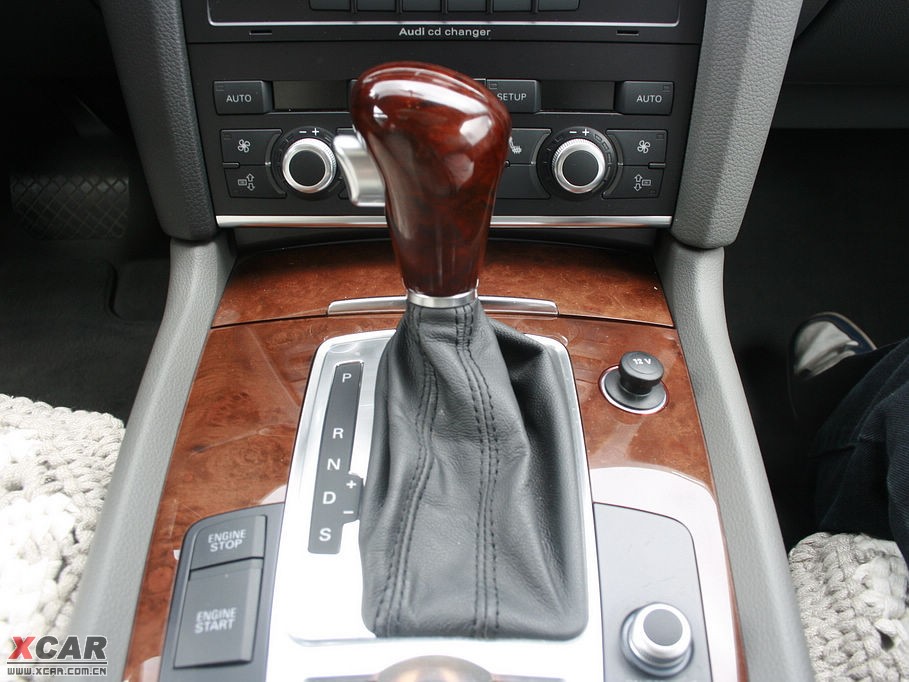 2009��?yu��n)W��Q7 4.2L quattro���A��