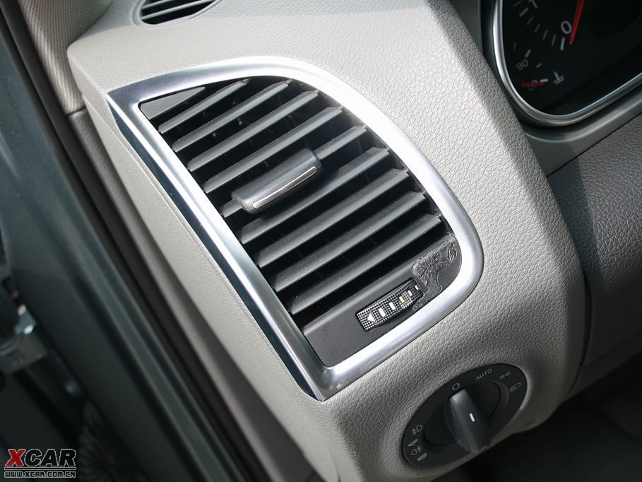 2009��W��Q7 4.2L quattro���A��