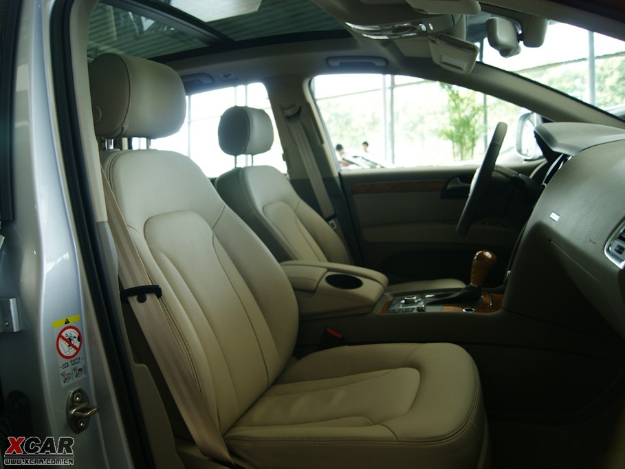 2009?yun)WQ7 4.2L quattrom