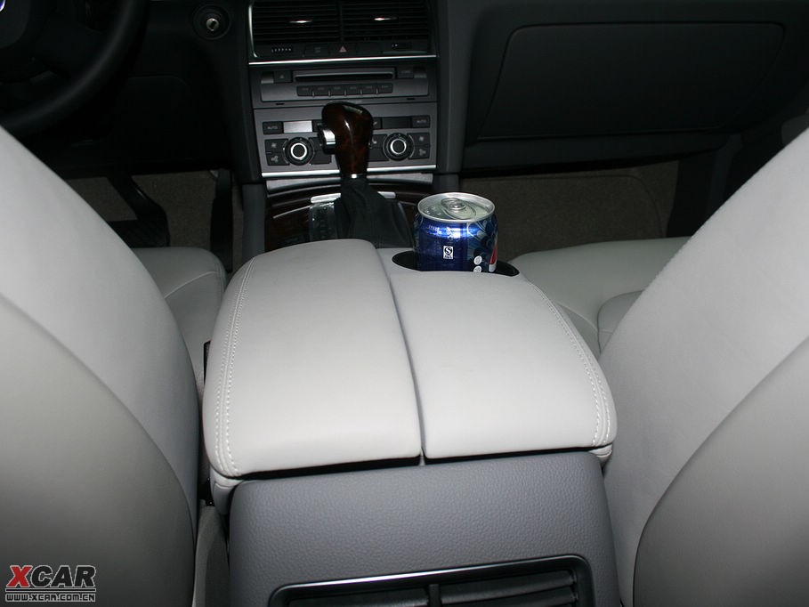 2009��W��Q7 4.2L quattro���A��