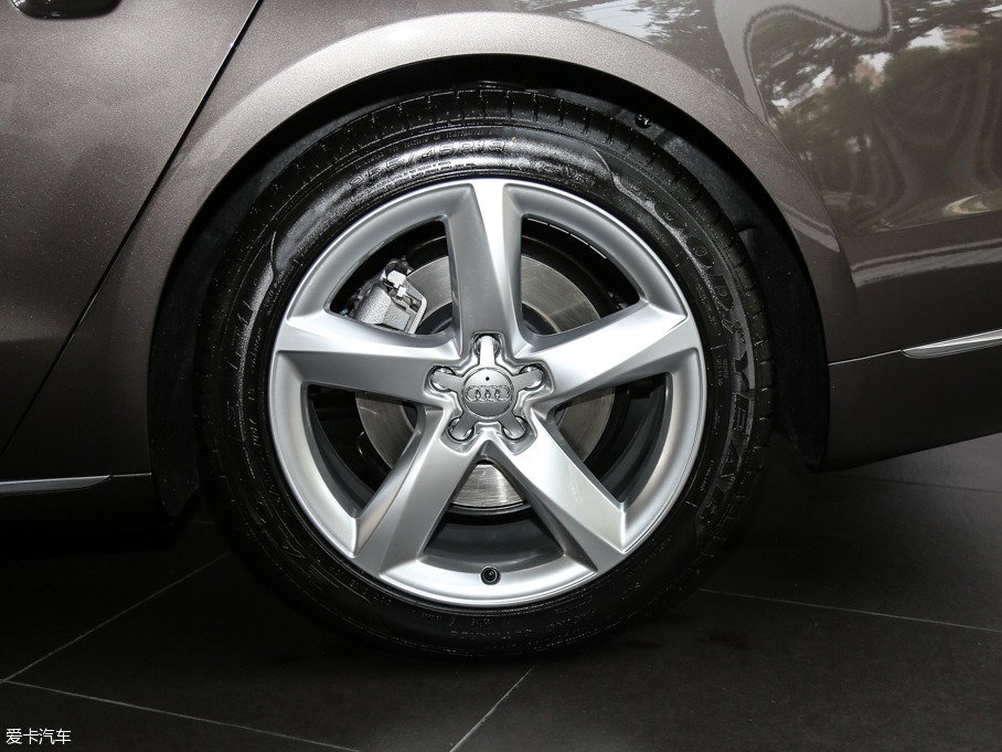 2016?yun)WA8 45 TFSI quattrom