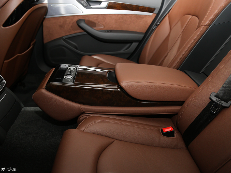 2016WA8 45 TFSI quattrom