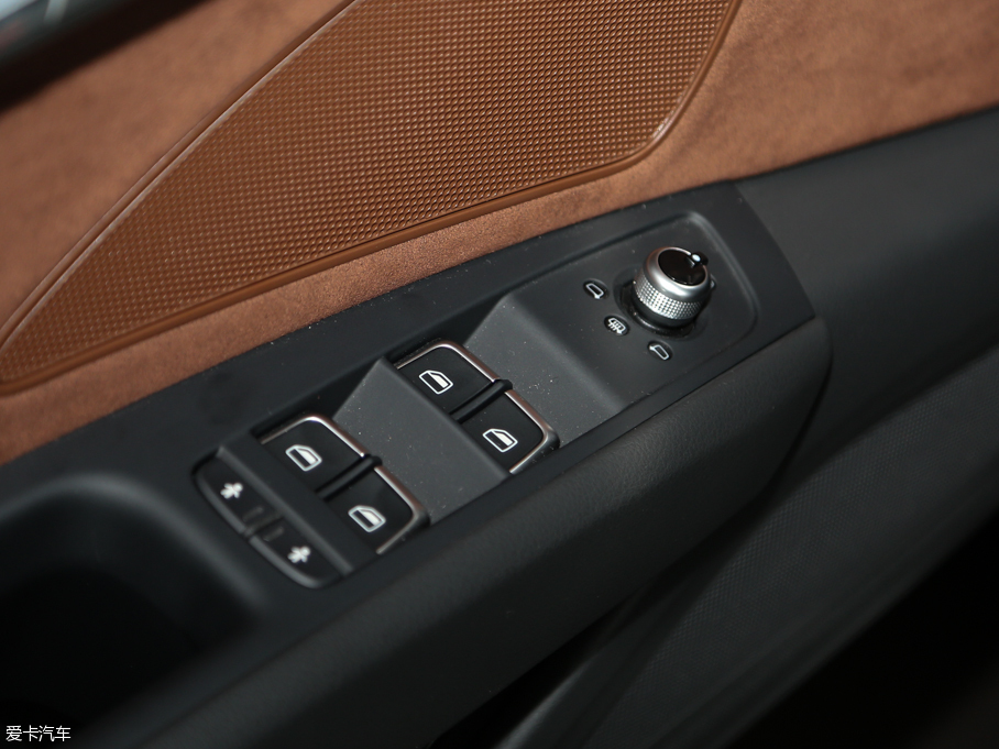 2016WA8 45 TFSI quattrom