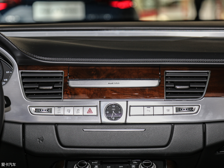 2016?yun)WA8 45 TFSI quattrom