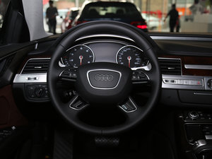 2016款45 TFSI quattro舒适型 方向盘