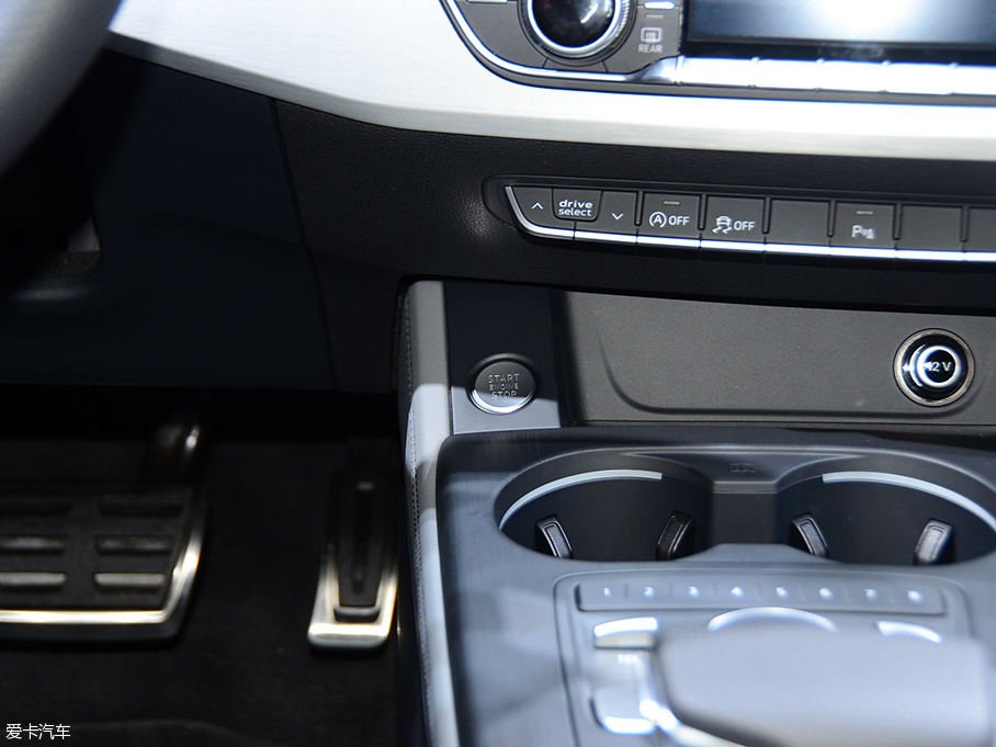 2016?yun)WA4 Avant 2.0T quattro