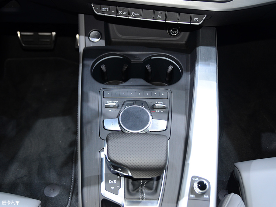 2016WA4 Avant 2.0T quattro