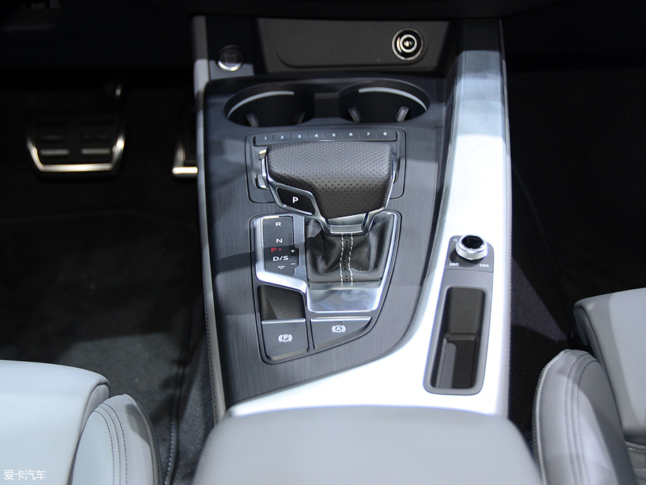 2016?yun)WA4 Avant 2.0T quattro