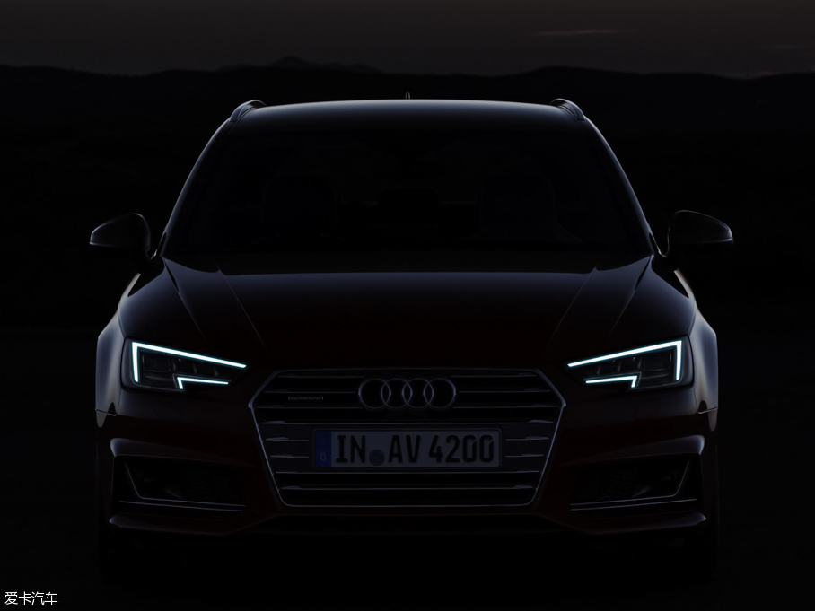 2016WA4 Avant 3.0 TDI quattro