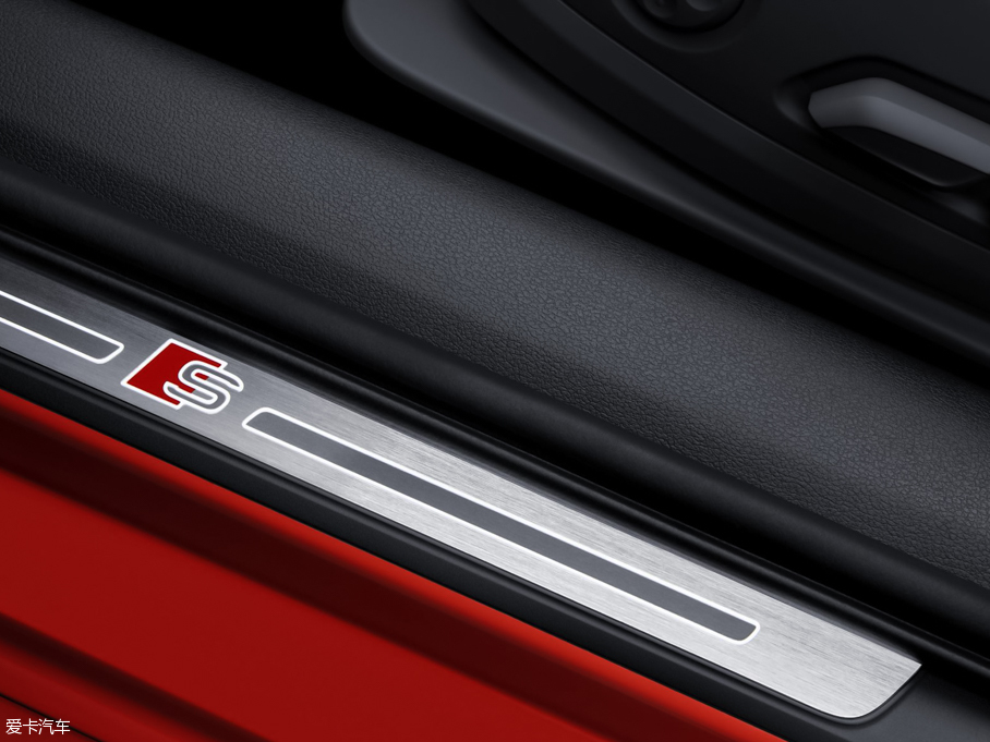 2016WA4 Avant 3.0 TDI quattro