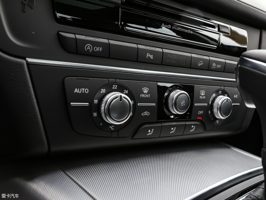 2015?yun)WA6 а quattro