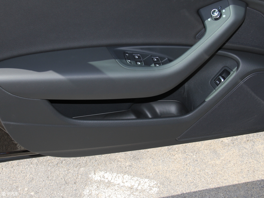 2015?yun)WA6 а quattro