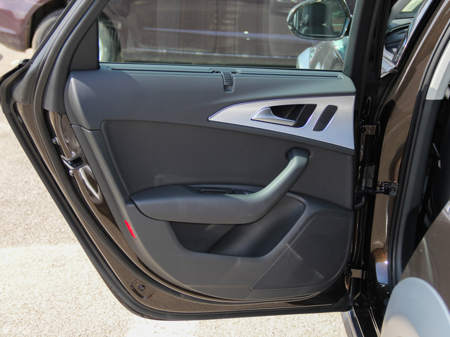 2015?yun)WA6 а quattro