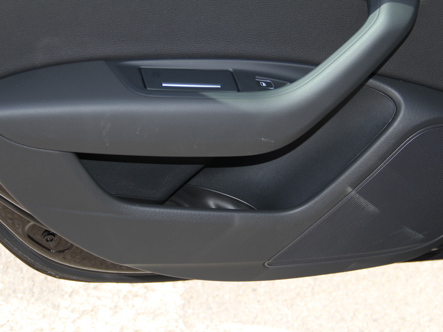 2015?yun)WA6 а quattro