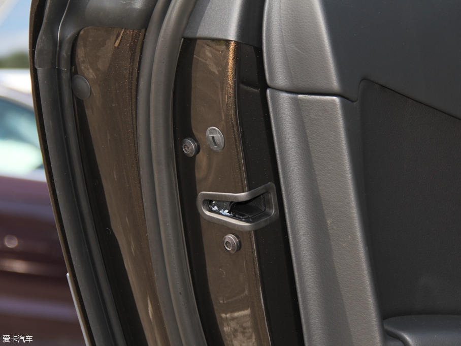 2015?yun)WA6 а quattro