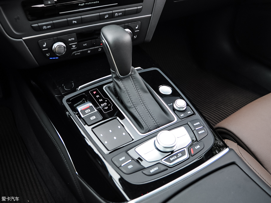 2015?yun)WA6 а quattro