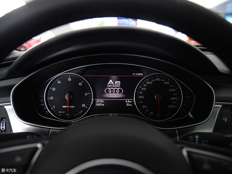 2015��W��A6 ���а� quattro