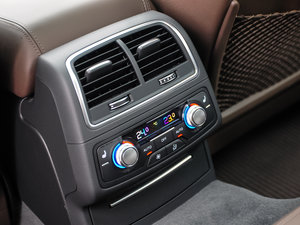 2015quattro п؅^(q)