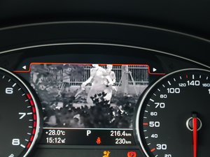 2015quattro п؅^(q)