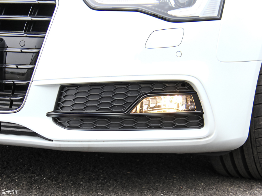 2016WA5 Coupe 45 TFSI quattro