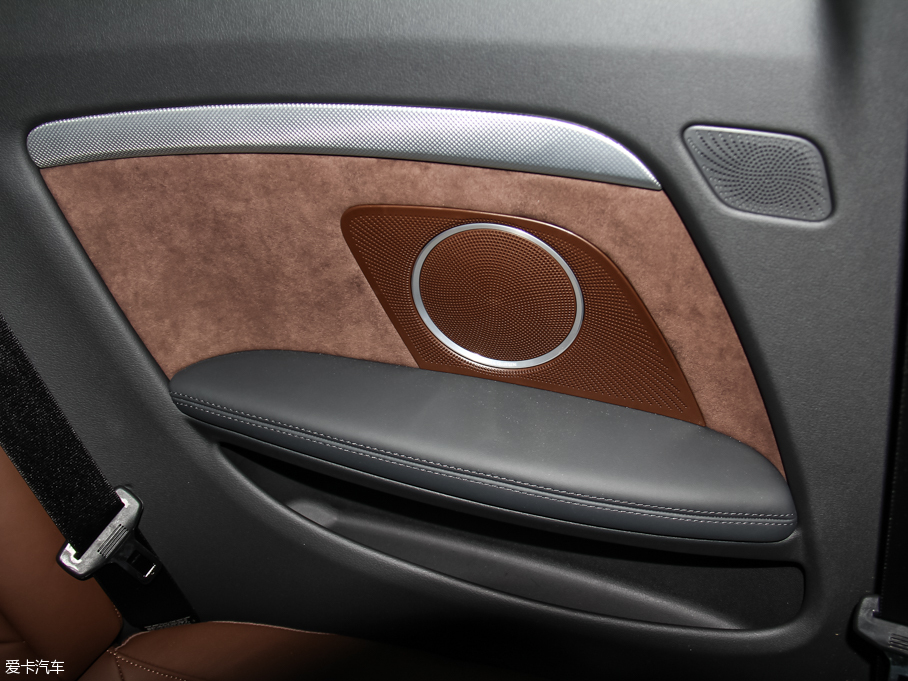 2016WA5 Coupe 45 TFSI quattro